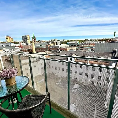Lovely Flat With Great View Apartment